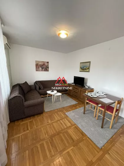 Novosadskog Sajma | 4zida.rs