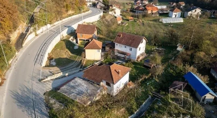 Plac | 4zida