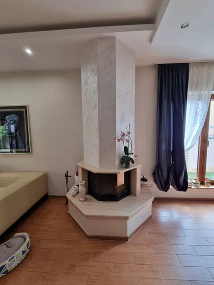 Kertvaroš | 4zida.rs