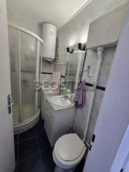 Karađorđev Trg | 4zida.rs