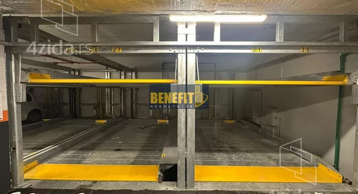 Garaža/Parking | 4zida