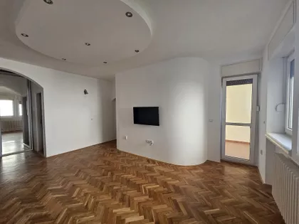 Bulevar Patrijarha Pavla (Somborski Bulevar) | 4zida.rs