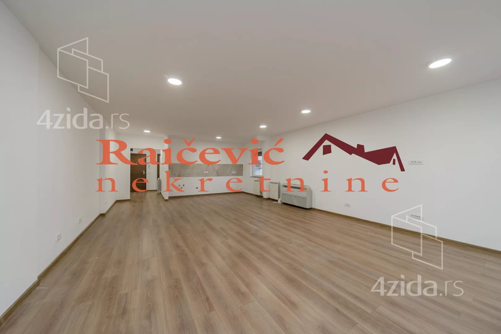 Petosoban stan | 4zida