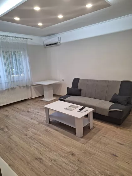 Mihajla Pupina 8\5 | 4zida.rs