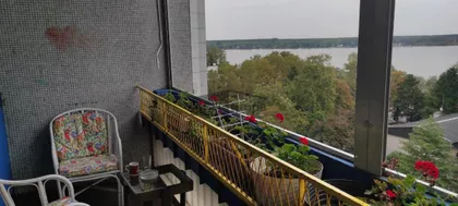 Karađorđeva | 4zida.rs