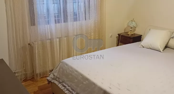 Šestoiposoban stan | 4zida