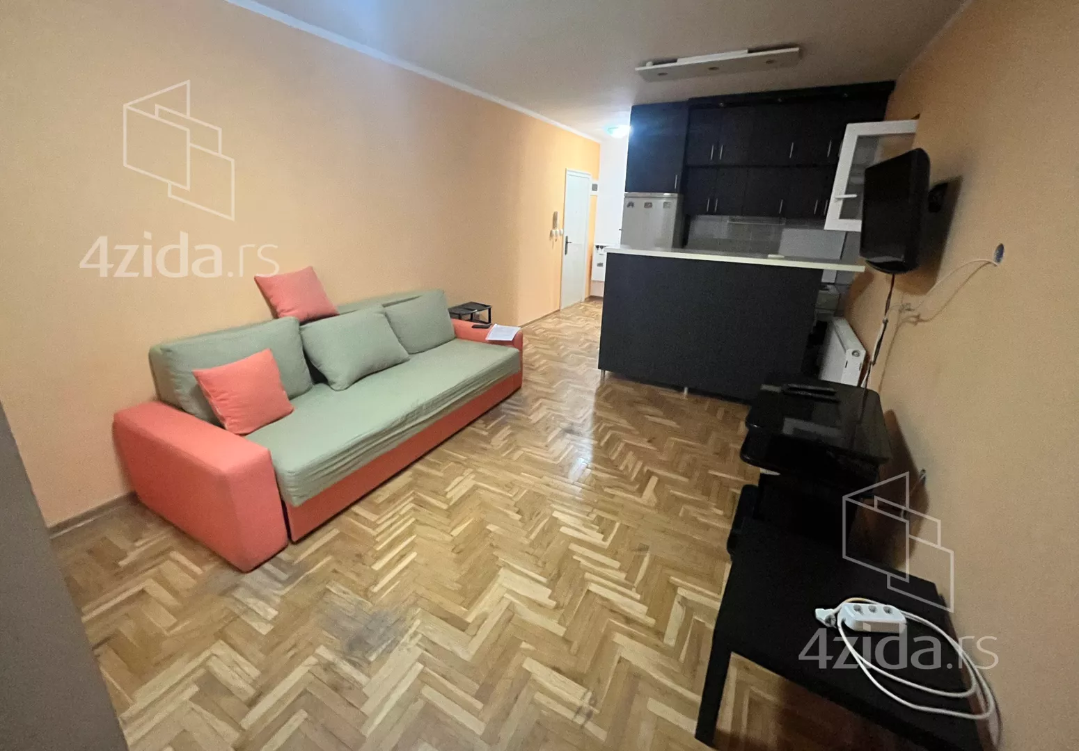 Garsonjera | 4zida