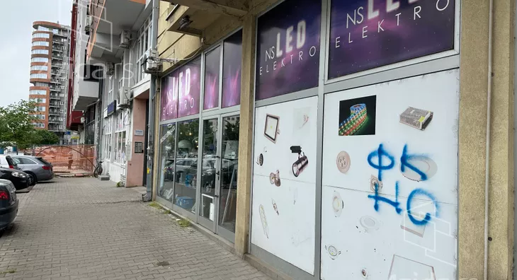 Lokal | 4zida