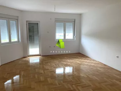 Donja Vrežina | 4zida.rs