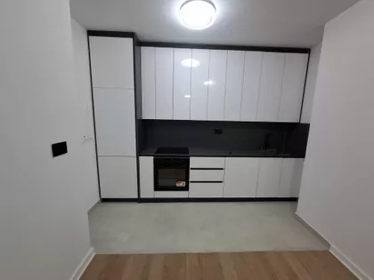 Tome Maksimovića | 4zida.rs