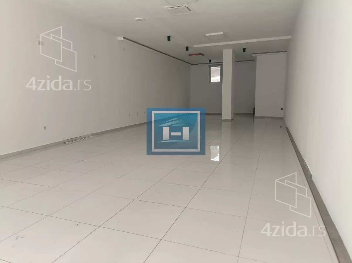 Lokal | 4zida