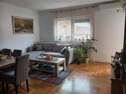 Veternička Rampa | 4zida.rs