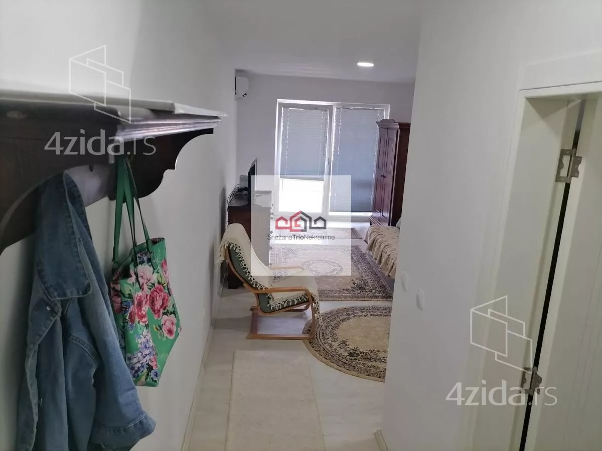 Garsonjera | 4zida