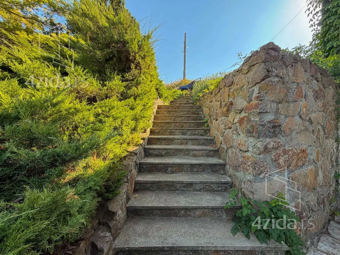 Kuća | 4zida