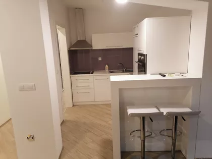 Učitelj Josifa 23 | 4zida.rs