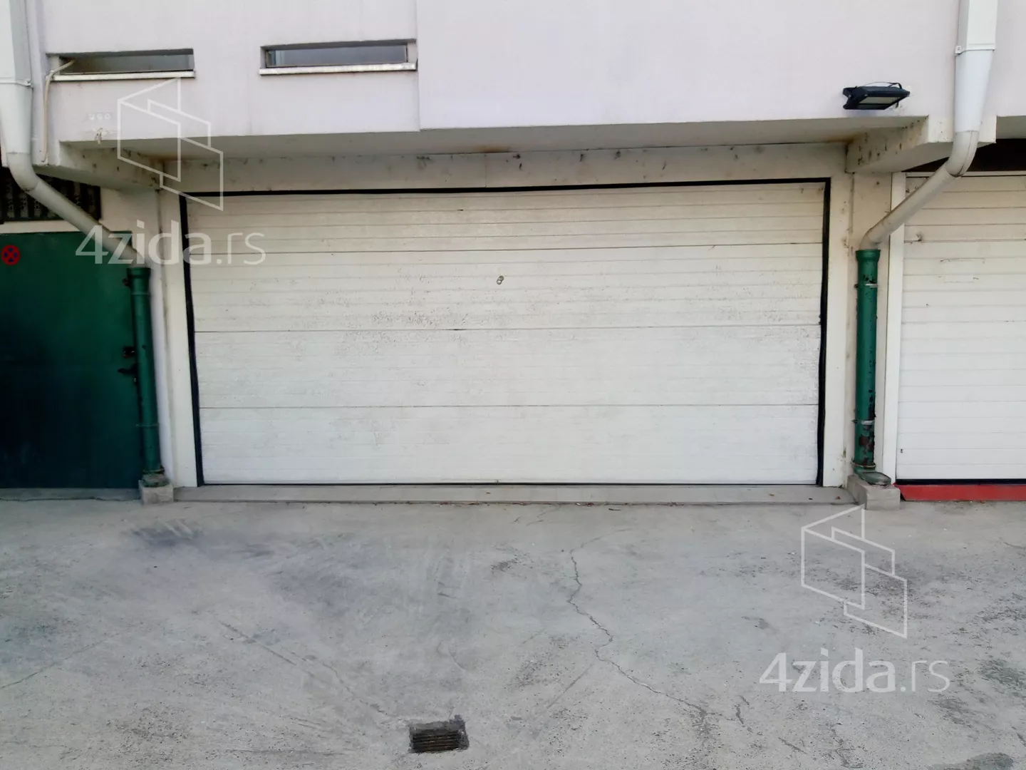 Garaža | 4zida
