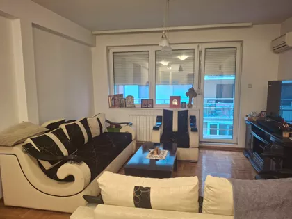 Rade Končara | 4zida.rs