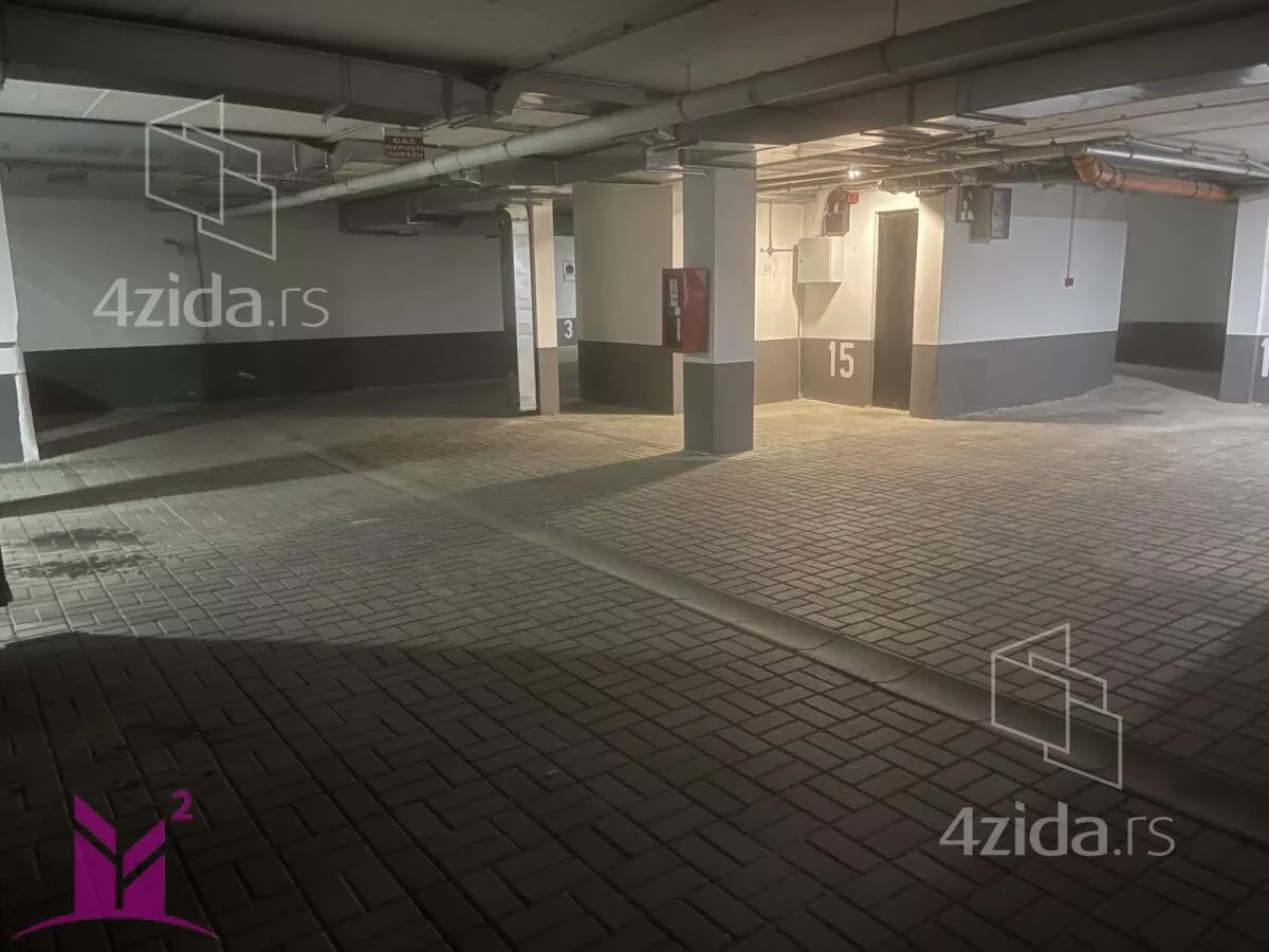 Garaža/Parking | 4zida