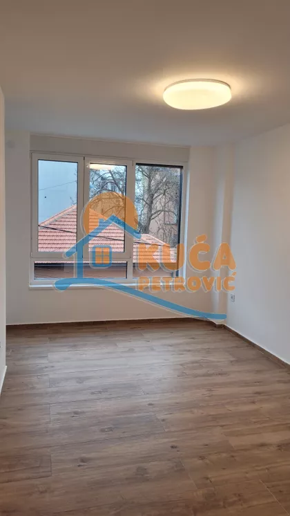 Hajduk Veljkova | 4zida.rs