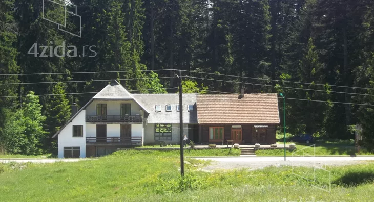 Turistički objekat | 4zida