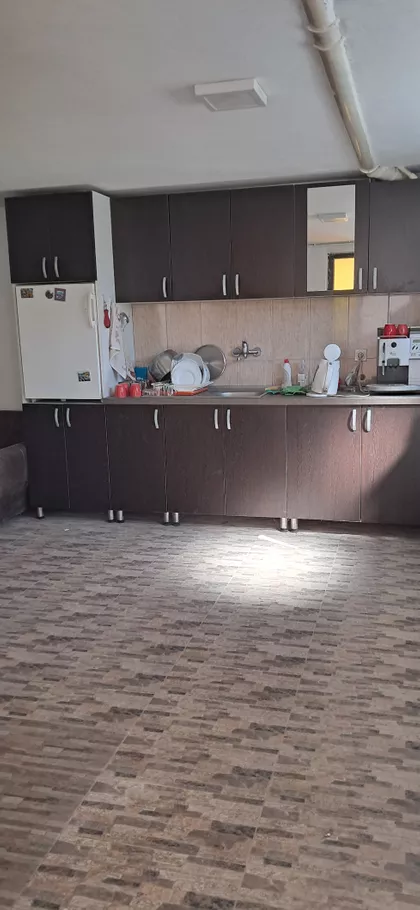 Male Pčelice | 4zida.rs