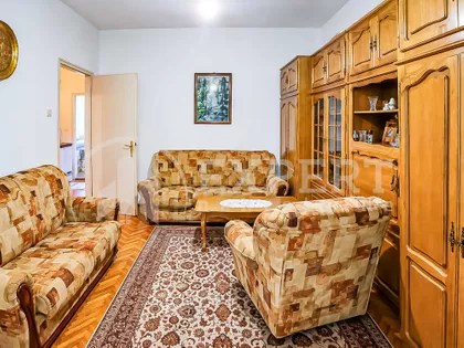 Trg kralja Milana | 4zida.rs