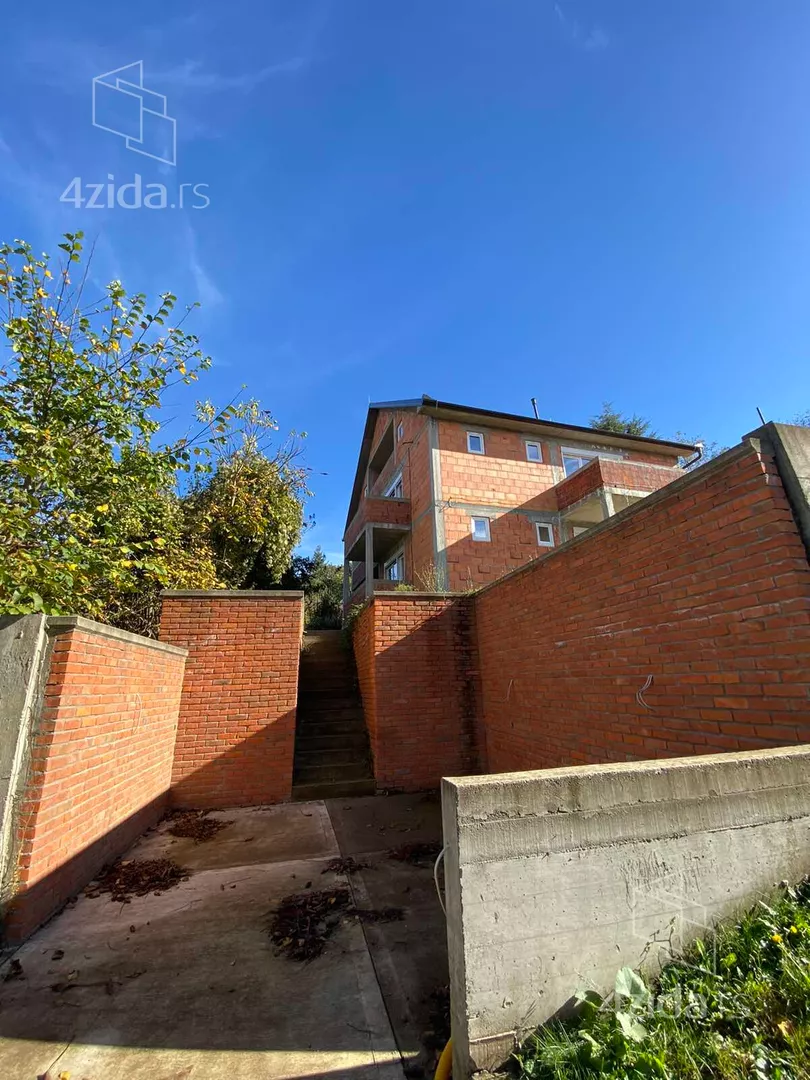 Turistički objekat | 4zida