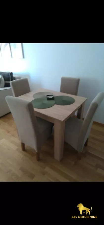 KRALJEVIĆA MARKA | 4zida.rs