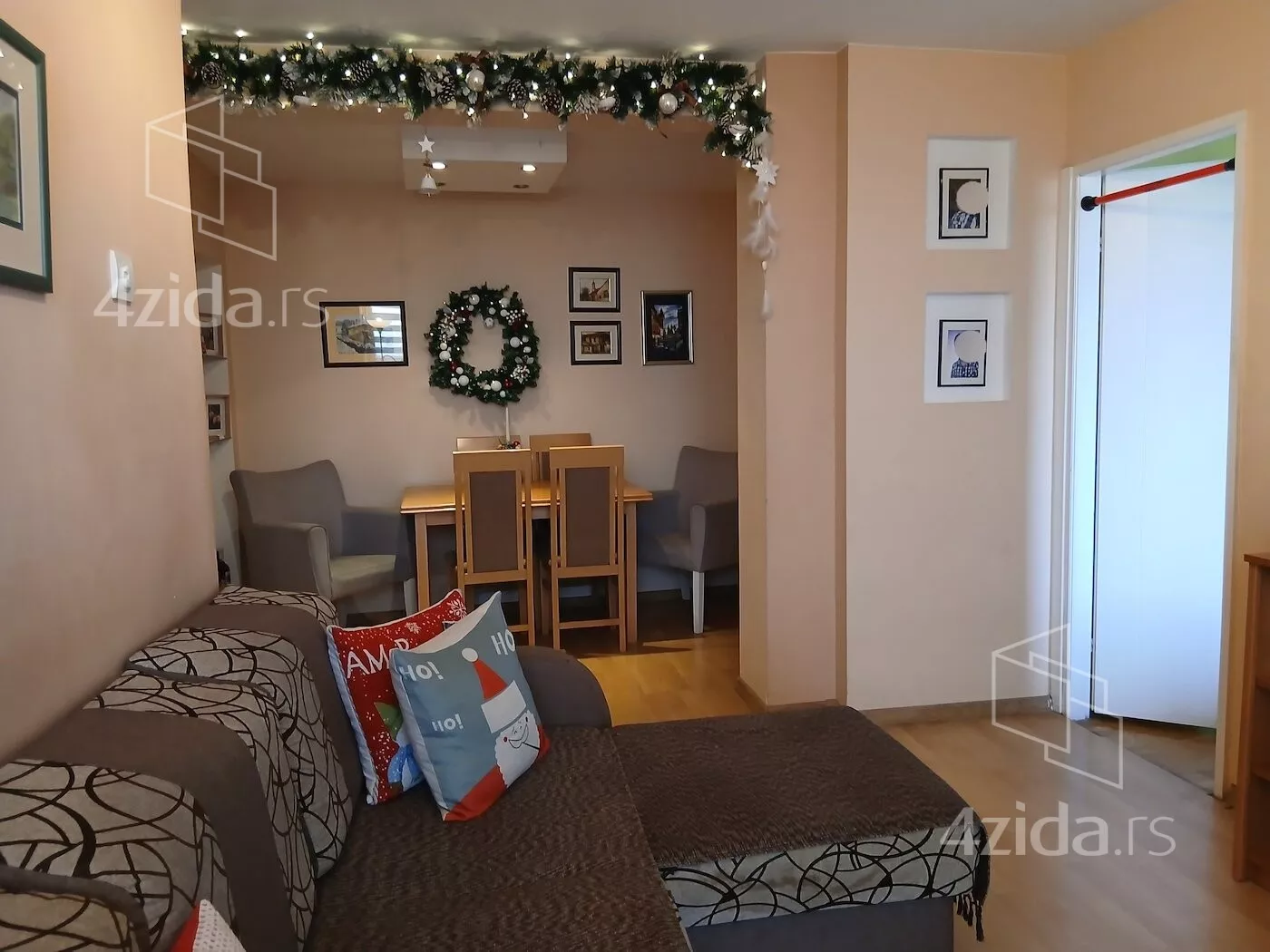 Jednoiposoban stan | 4zida