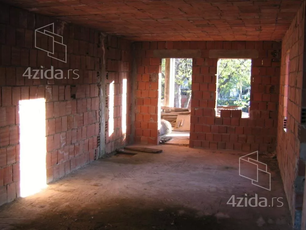 Kuća | 4zida