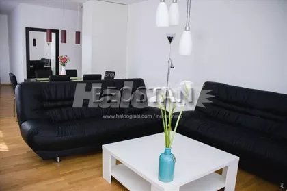 Gundulicev Venac | 4zida.rs