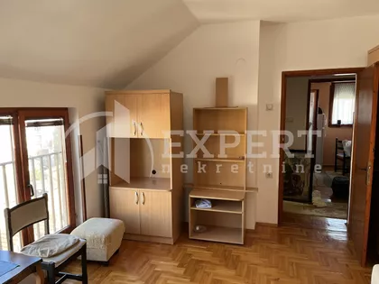 Hajduk Veljkova | 4zida.rs