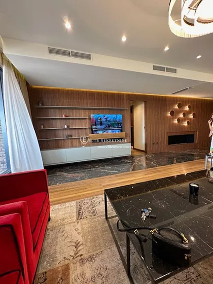 Južni Bulevar bb | 4zida.rs