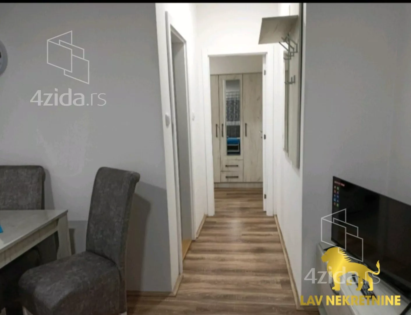 Jednoiposoban stan | 4zida