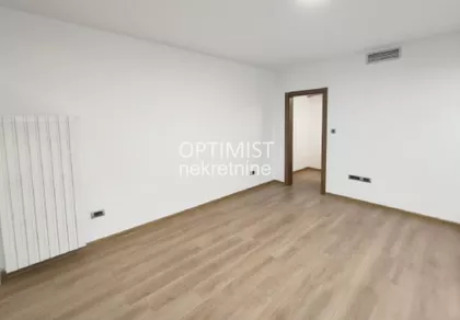 Ratka Mitrovića | 4zida.rs