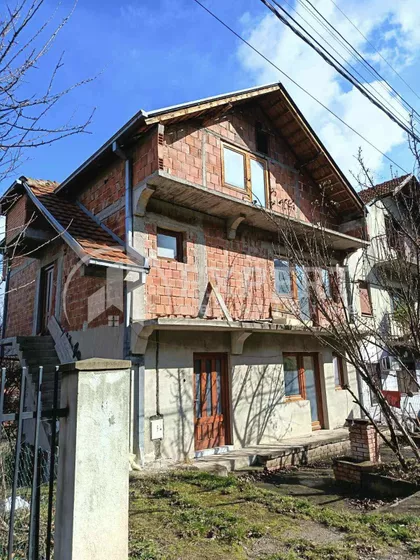 Milorada Pešića | 4zida.rs