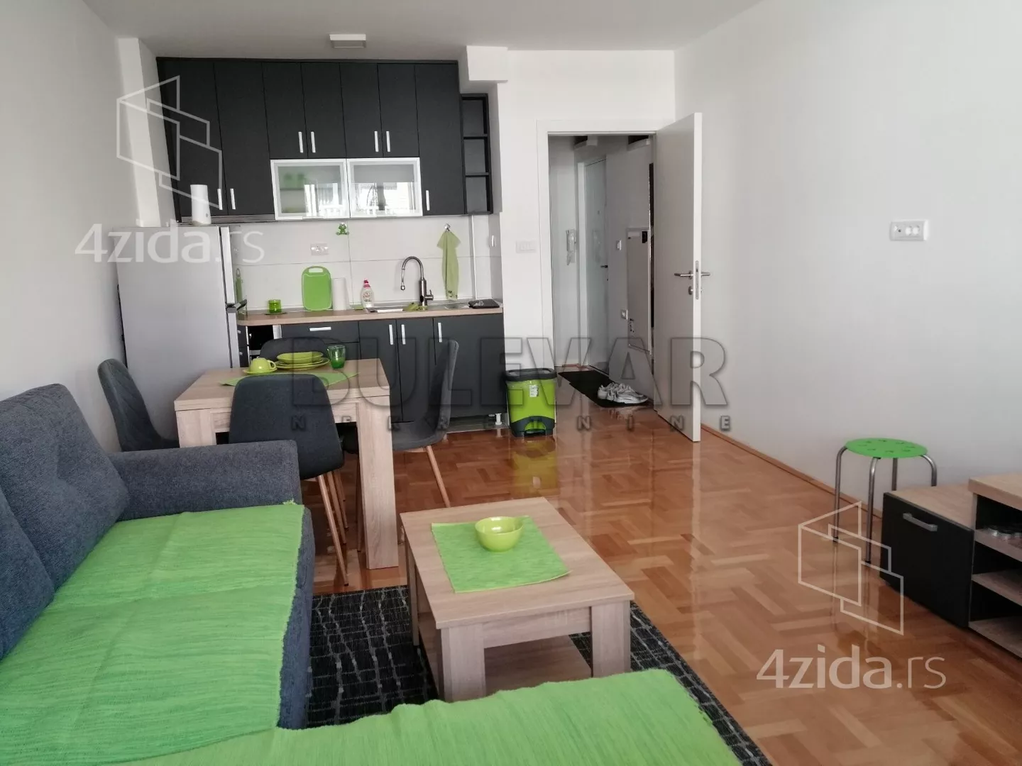 Jednoiposoban stan | 4zida