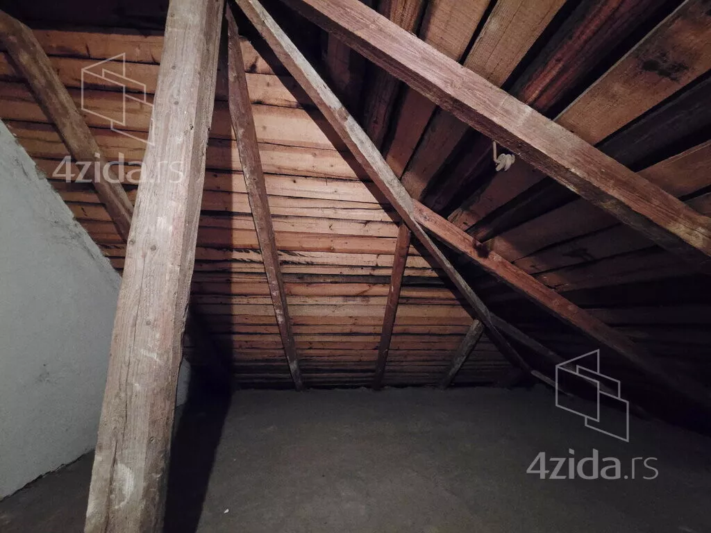 3-etažna kuća | 4zida