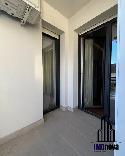 Patrijarha Varnave | 4zida.rs