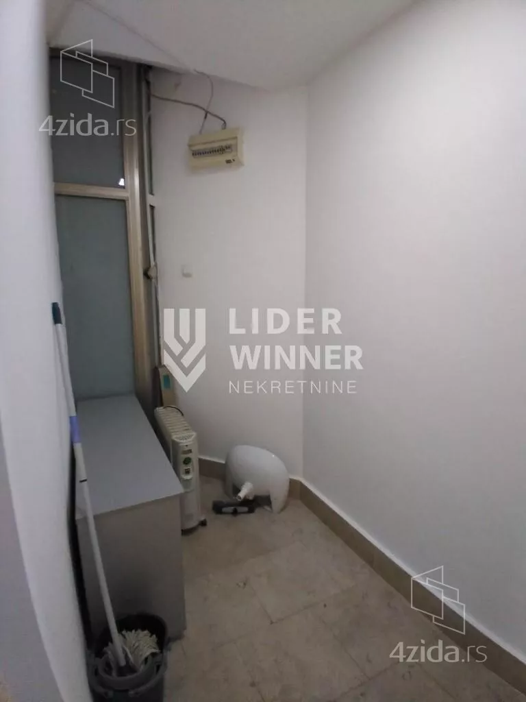 Lokal | 4zida
