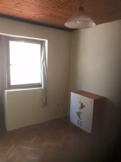 Jevrejska 28 | 4zida.rs
