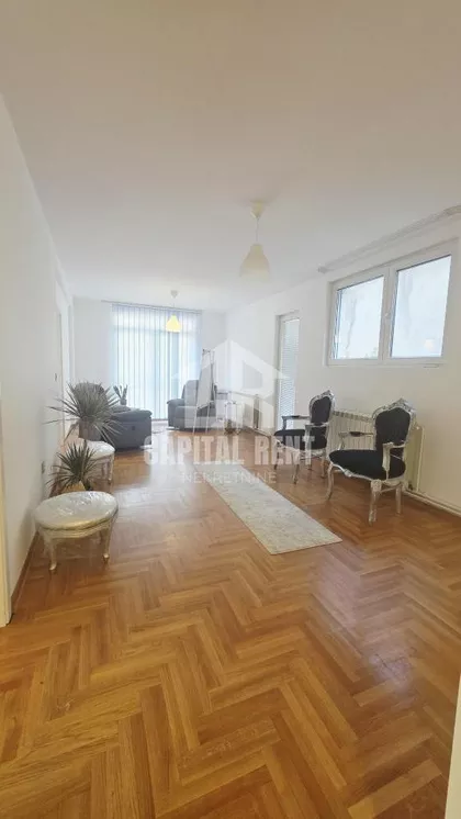 Senjačka | 4zida.rs