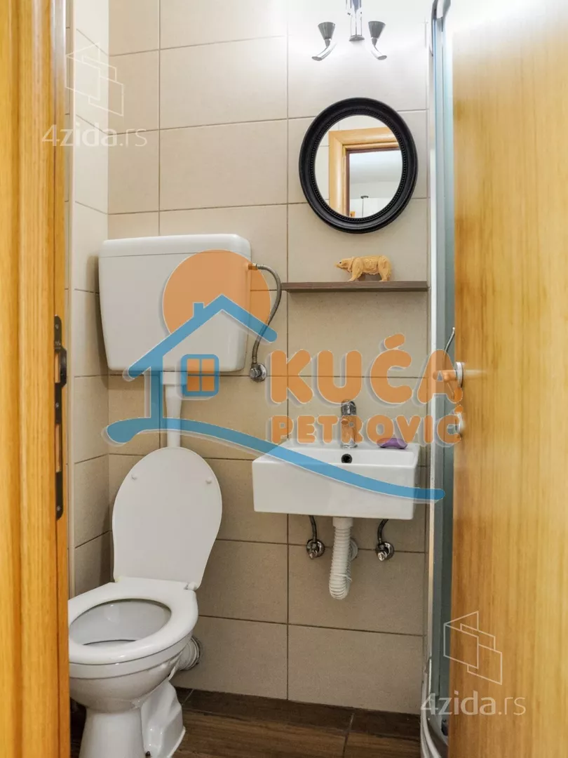 3-etažna kuća | 4zida