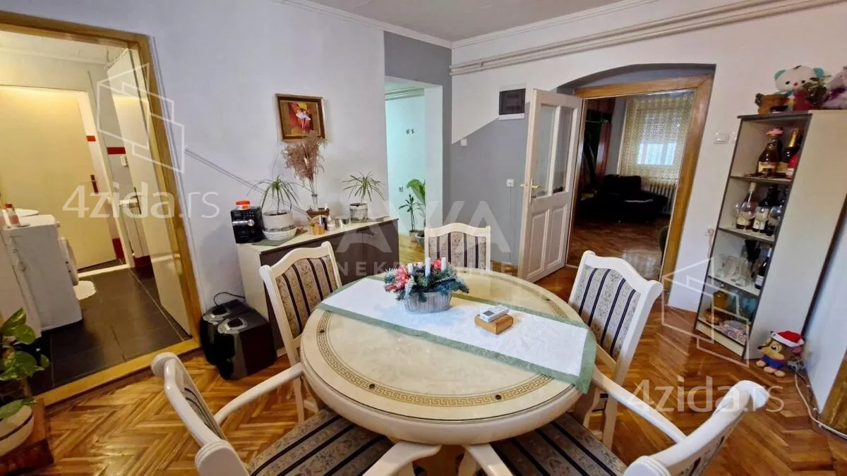 Kuća | 4zida