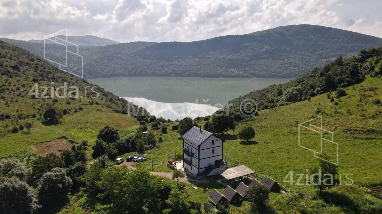 Kuća | 4zida