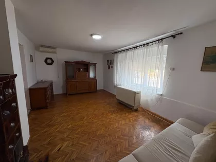 Vidovdanska 9 | 4zida.rs