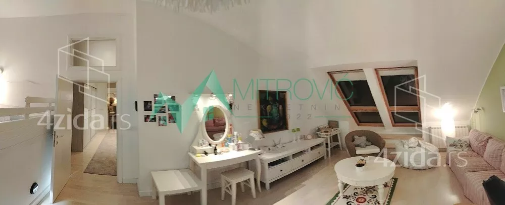 Petosoban stan | 4zida