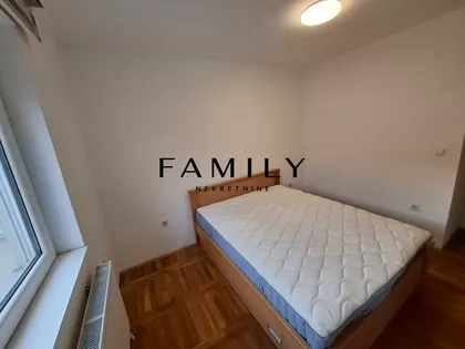 Hadži Ruvimova | 4zida.rs