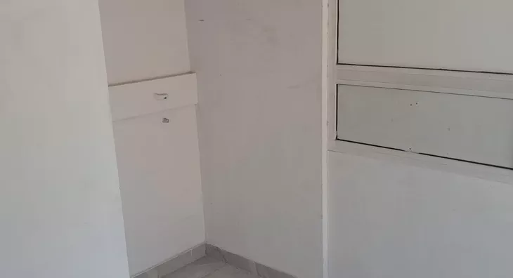 Lokal | 4zida