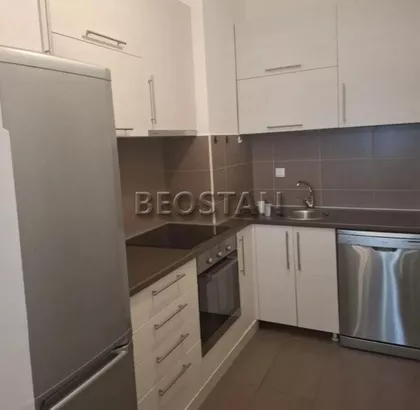 Nedeljka Gvozdenovica | 4zida.rs